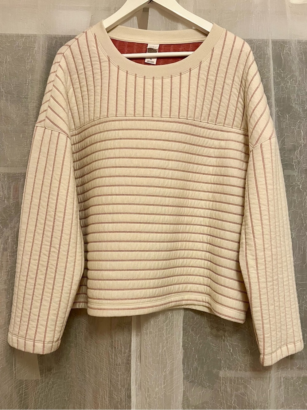 ♥️Soft Quilted Striped Boxy Crewneck Sweatshirt in Cream & Red by Auden